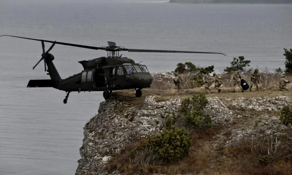 Κούρσες εξοπλισμών: Προετοιμάζεται για πόλεμο η Σουηδία